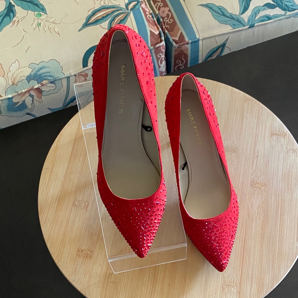 Marc Fisher Red Studded Heels Size 7M